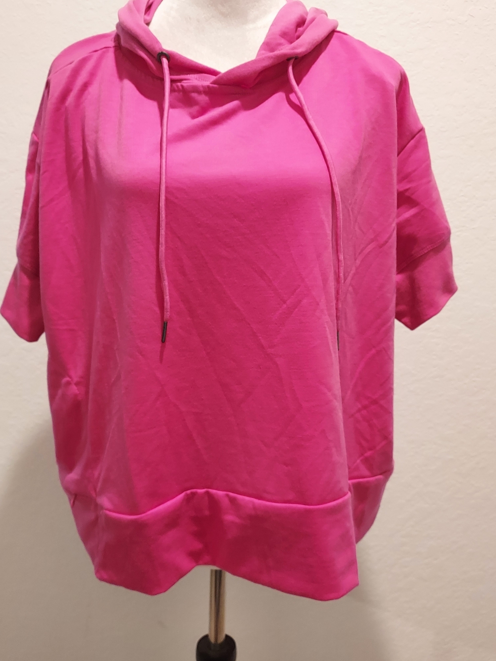 Nine West Hot Pink Short-Sleeve Hooded Pullover
